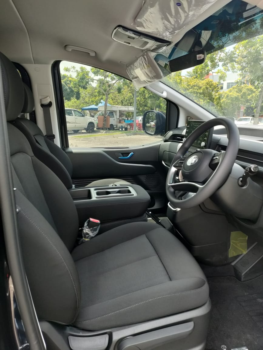 Home 18 Staria-lite4