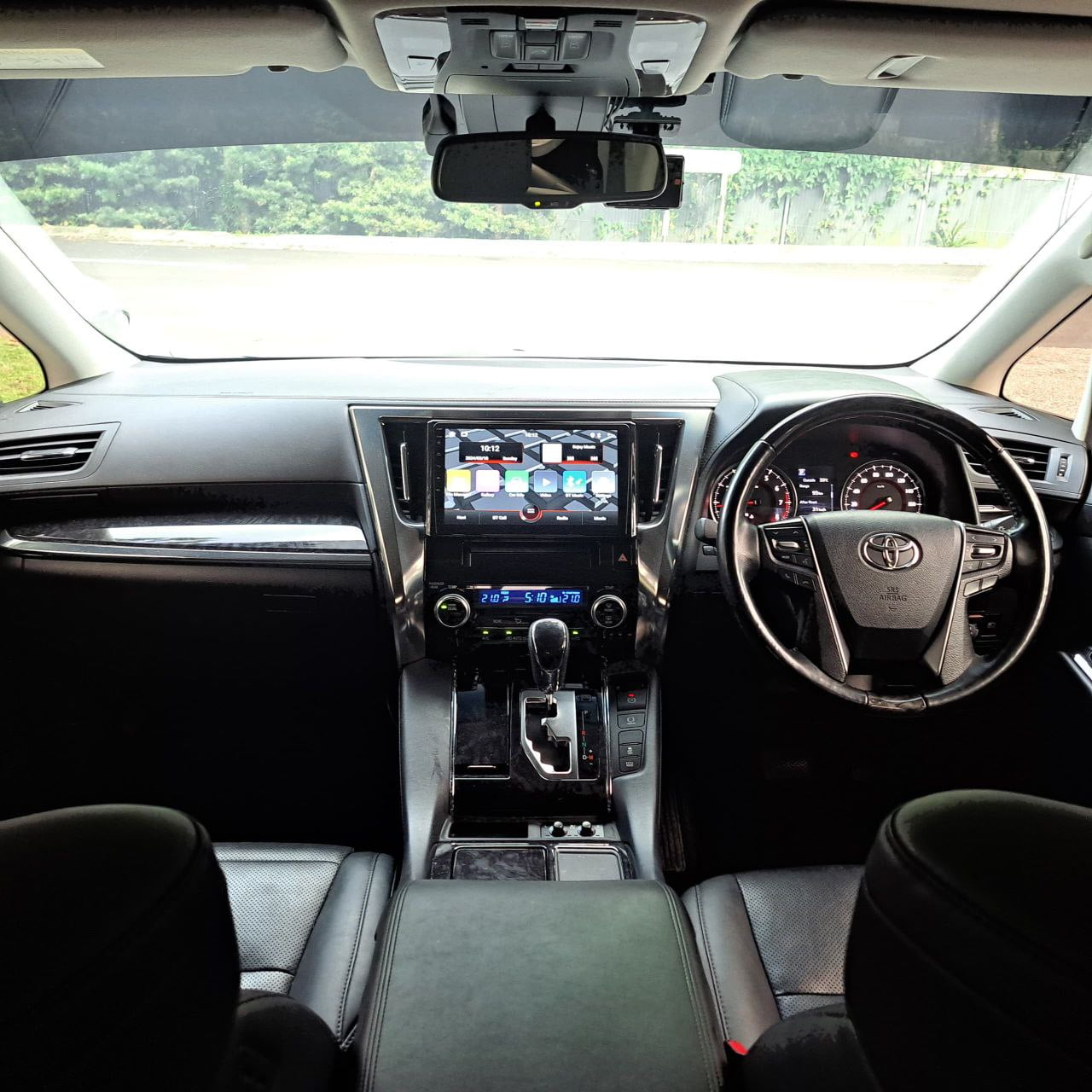 Home 14 Vellfirezgfacelift5